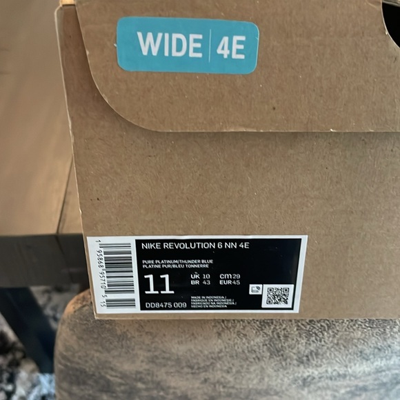 Nike men’s revolution 6 running shoe size 11 Wide blue gray orange brown - Picture 4 of 4